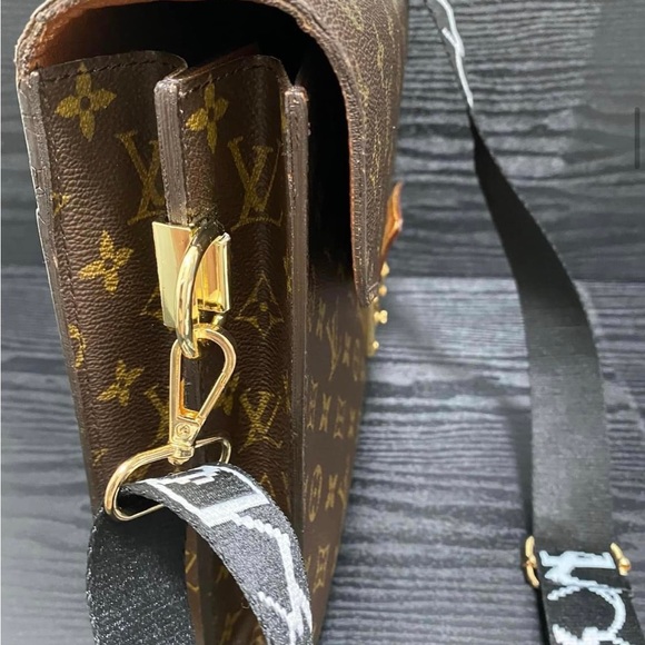 Louis Vuitton Briefcase ( Serviette ). - Picture 8 of 17